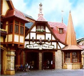 Pinocchio Village Haus